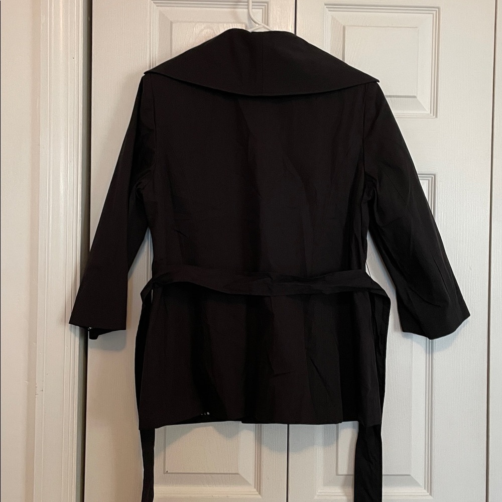 NWT Cynthia Rowley M Black Belted Trench Coat 3/4 sleeves. Shawl collar, pockets - Picture 9 of 10